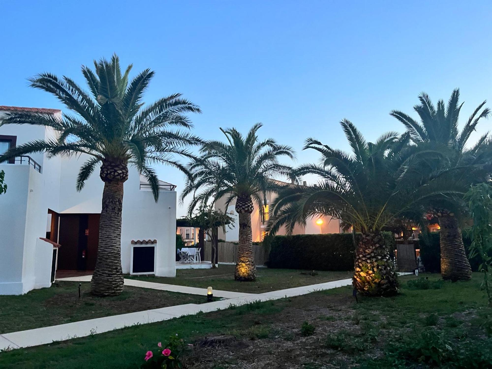 Nuramar Aparthotel Cala en Bosch Exteriér fotografie