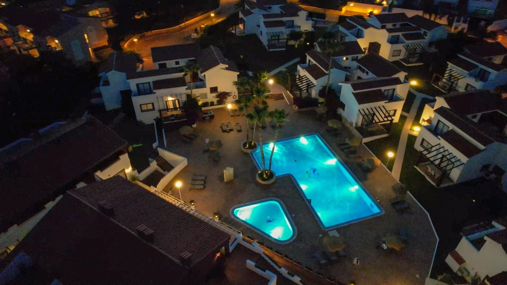 Nuramar Aparthotel Cala en Bosch Exteriér fotografie